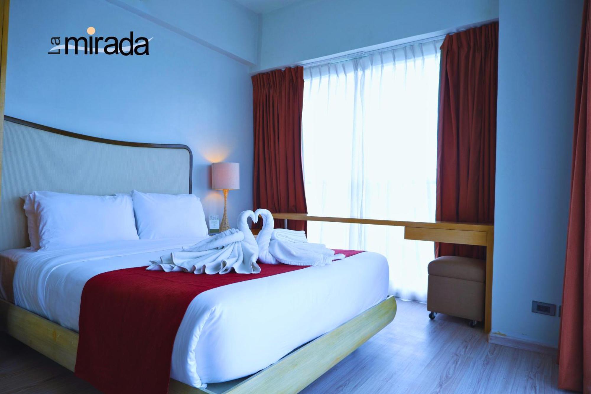 La Mirada Hotel Cebu Esterno foto